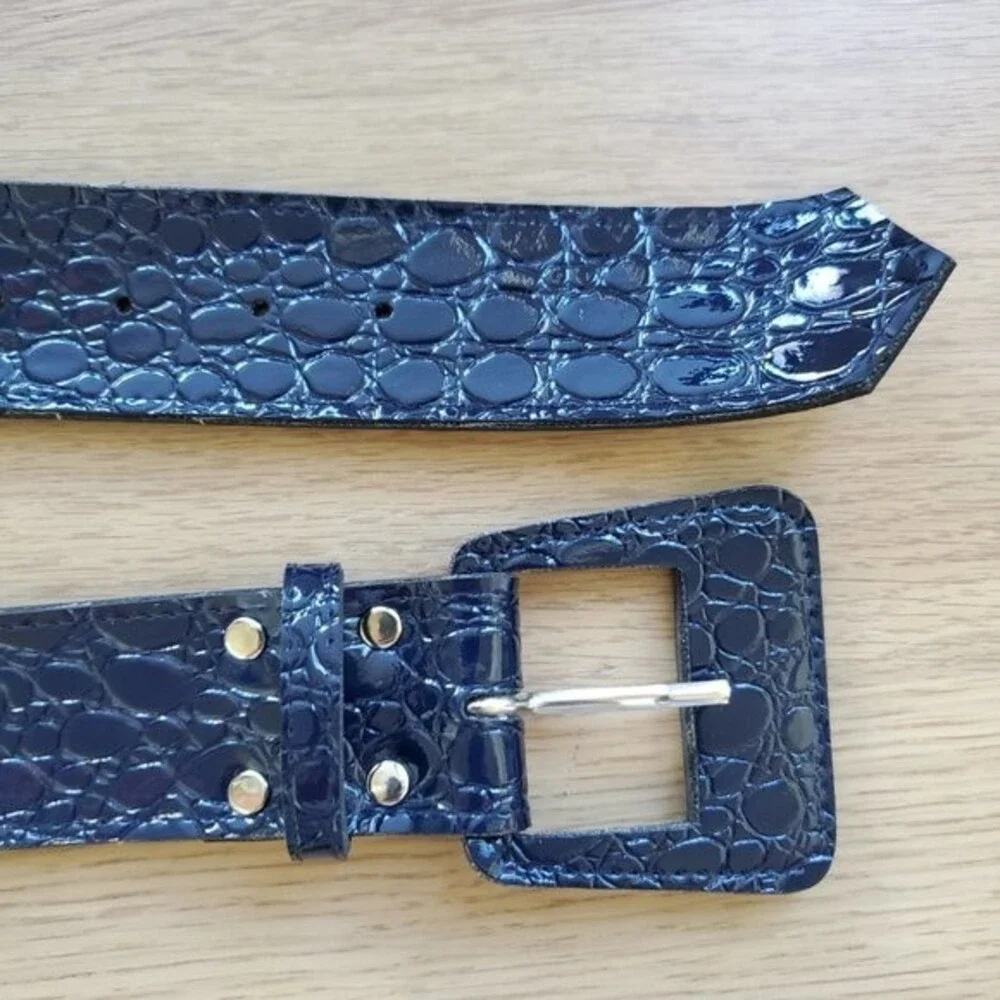 Vintage 80's Navy Vinyl Belt